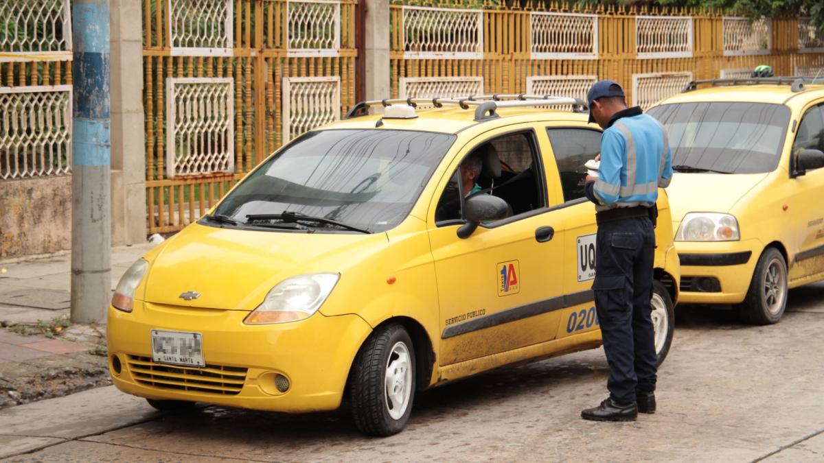 Distrito mantiene el ‘Pico y Placa’ para particulares y taxis