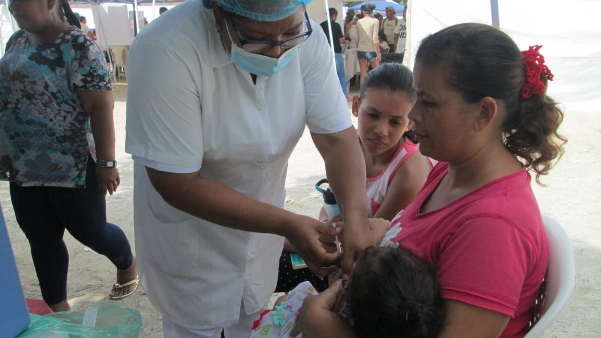 Distrito brinda atención en salud a población en condición de migración