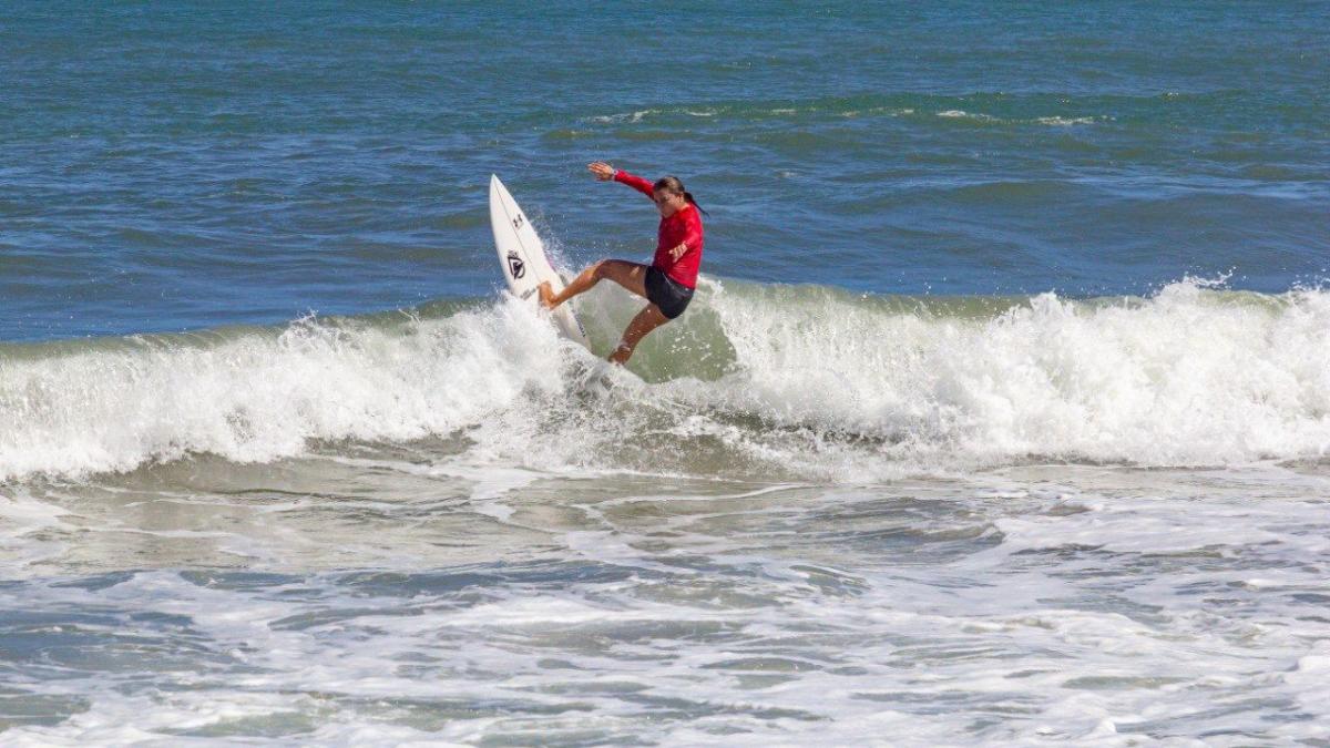 Venezuela lidera parcialmente la tabla de medallería en surf
