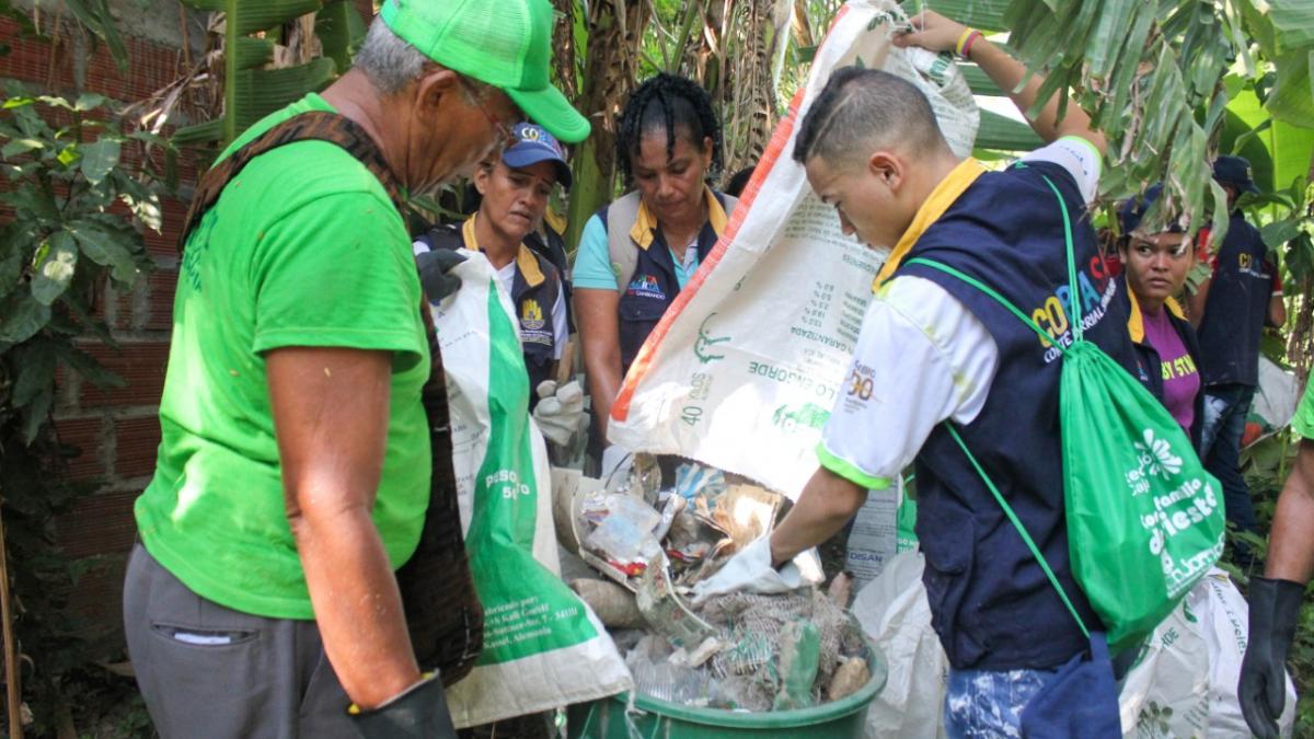 Alcaldía del Cambio realiza todos los sábados Jornada de Limpieza en el río Manzanares