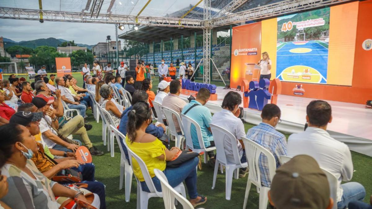 Alcaldesa Virna Johnson beneficia a 40 barrios con el programa: ‘Con Obras Menores el Cambio es Imparable’