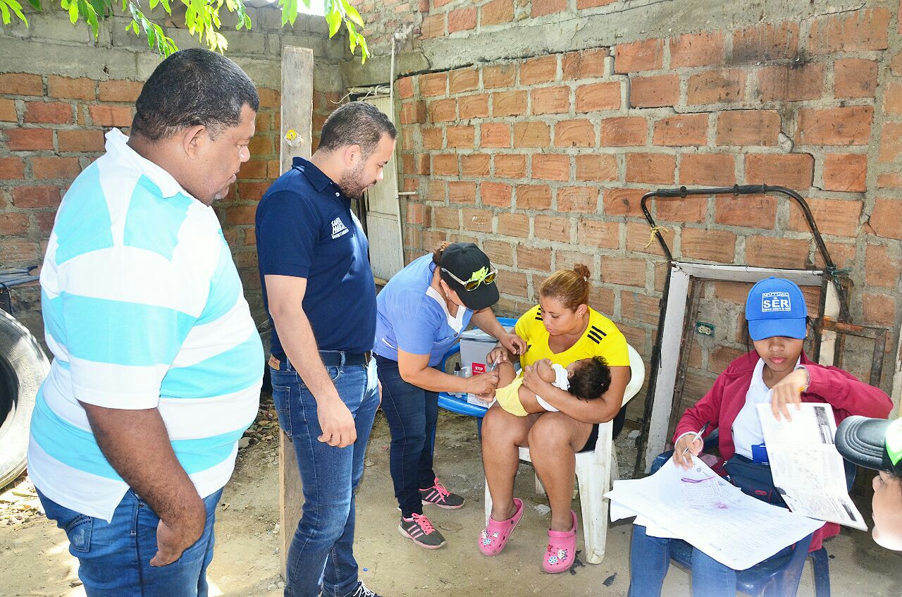 Vacunación contra el Sarampión llega al barrio Oasis