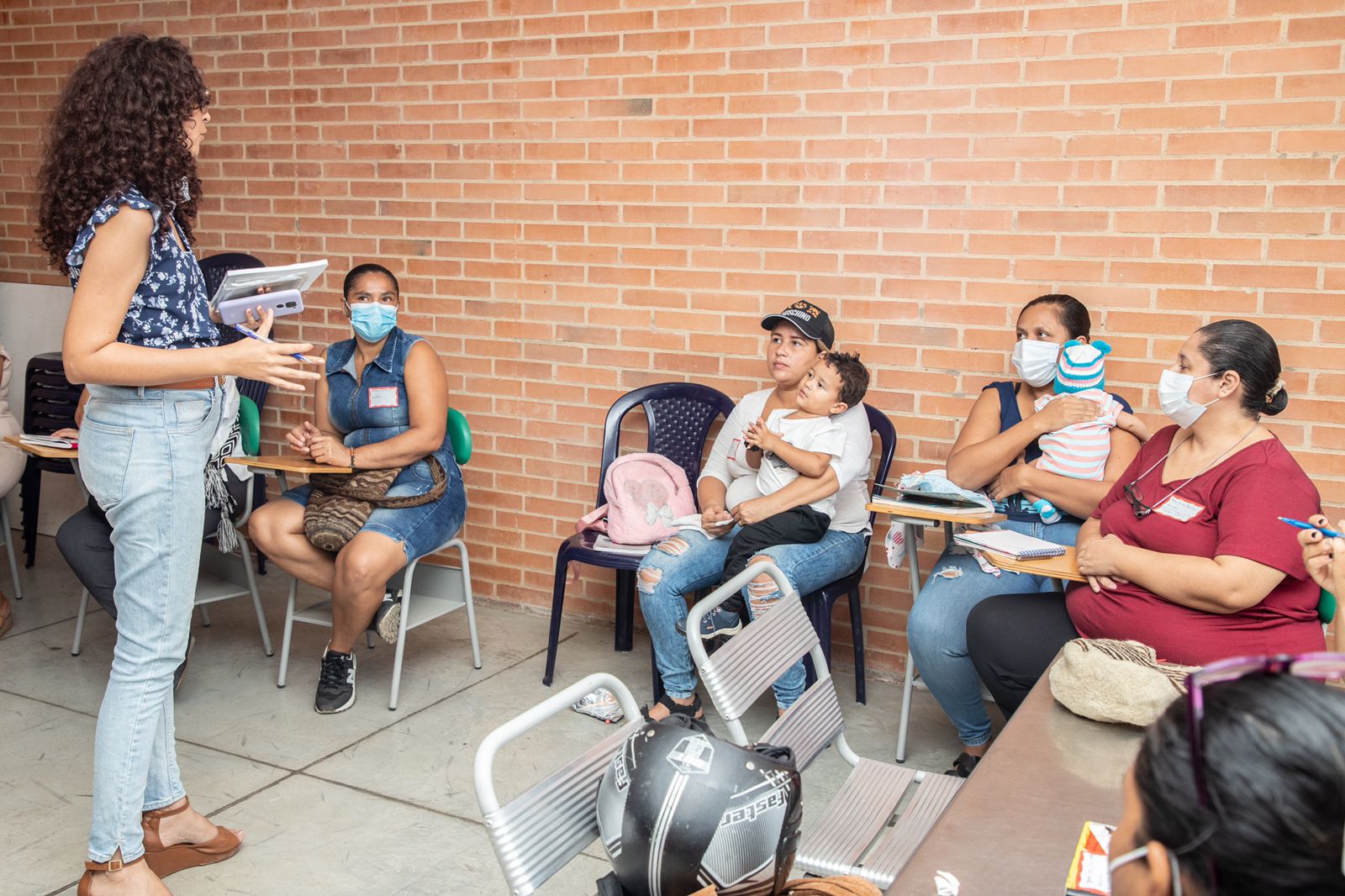 60 adultos iniciaron formación en emprendimiento a través de EFAC