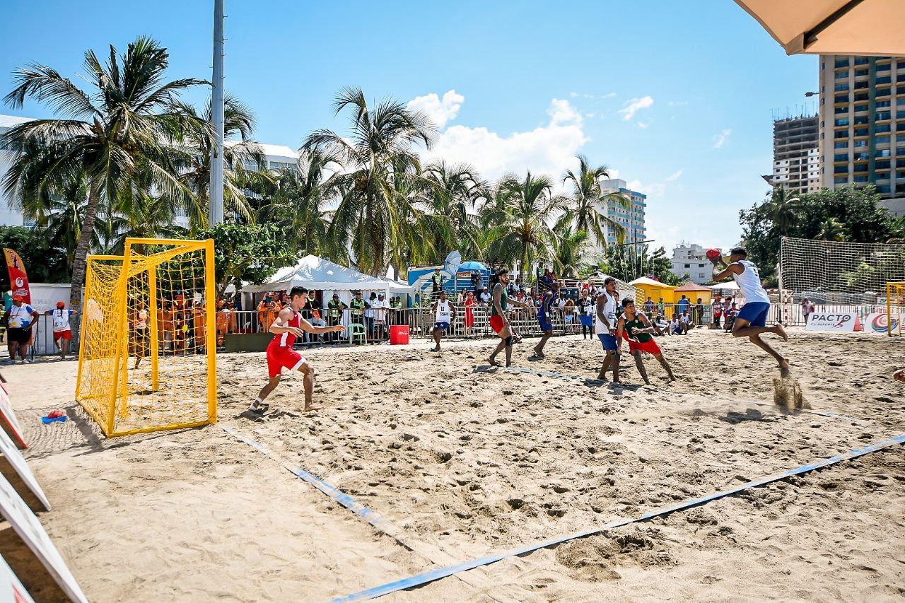 En tercer día de los I Juegos Centroamericanos del Caribe Mar y Playa, Venezuela lidera la tabla de medallería