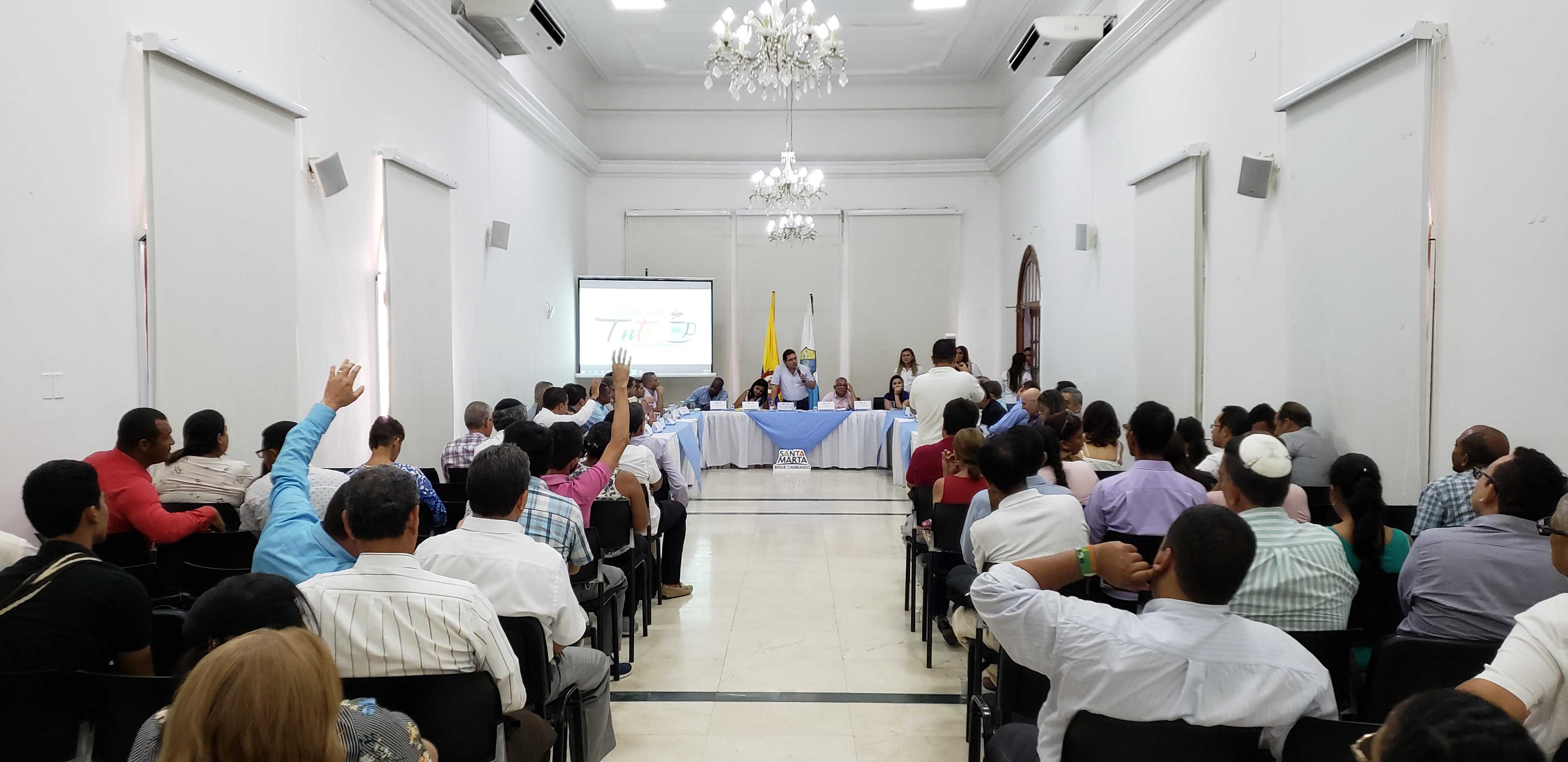 Líderes religiosos tendrán un representante frente al Distrito Líderes religiosos tendrán un representante frente al Distrito