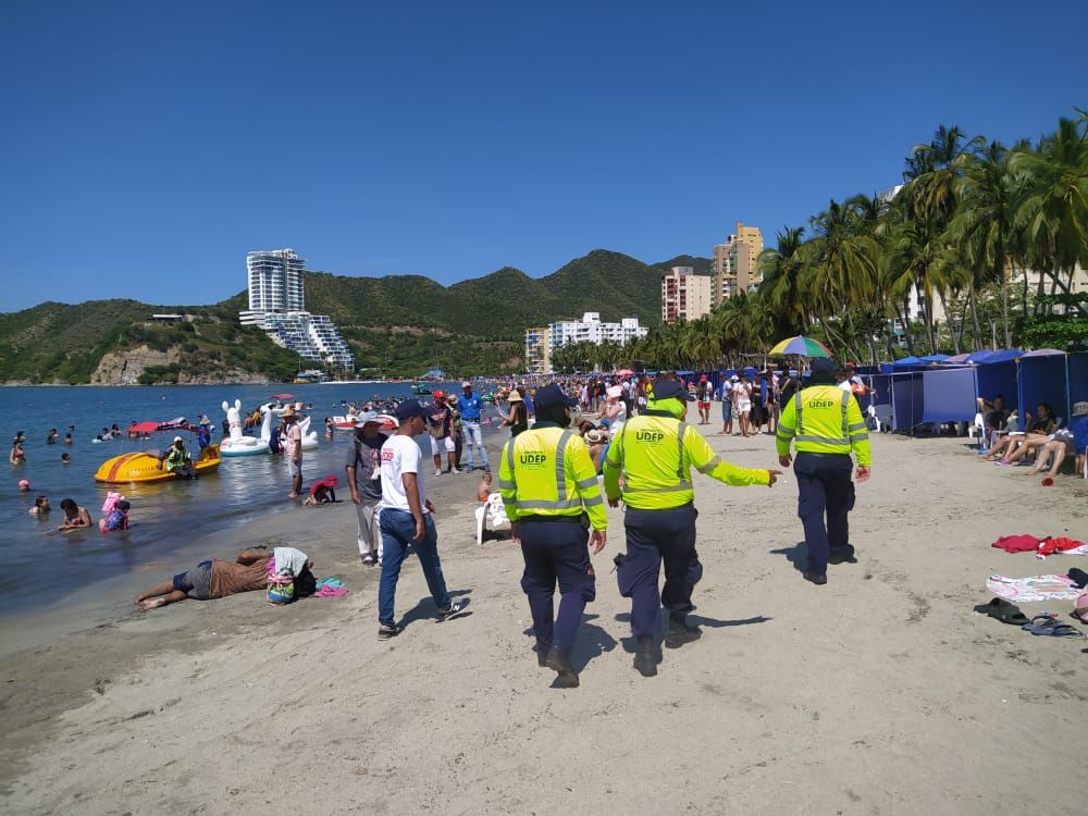 La Alcaldía Distrital lidera operativos de control al espacio público en El Rodadero