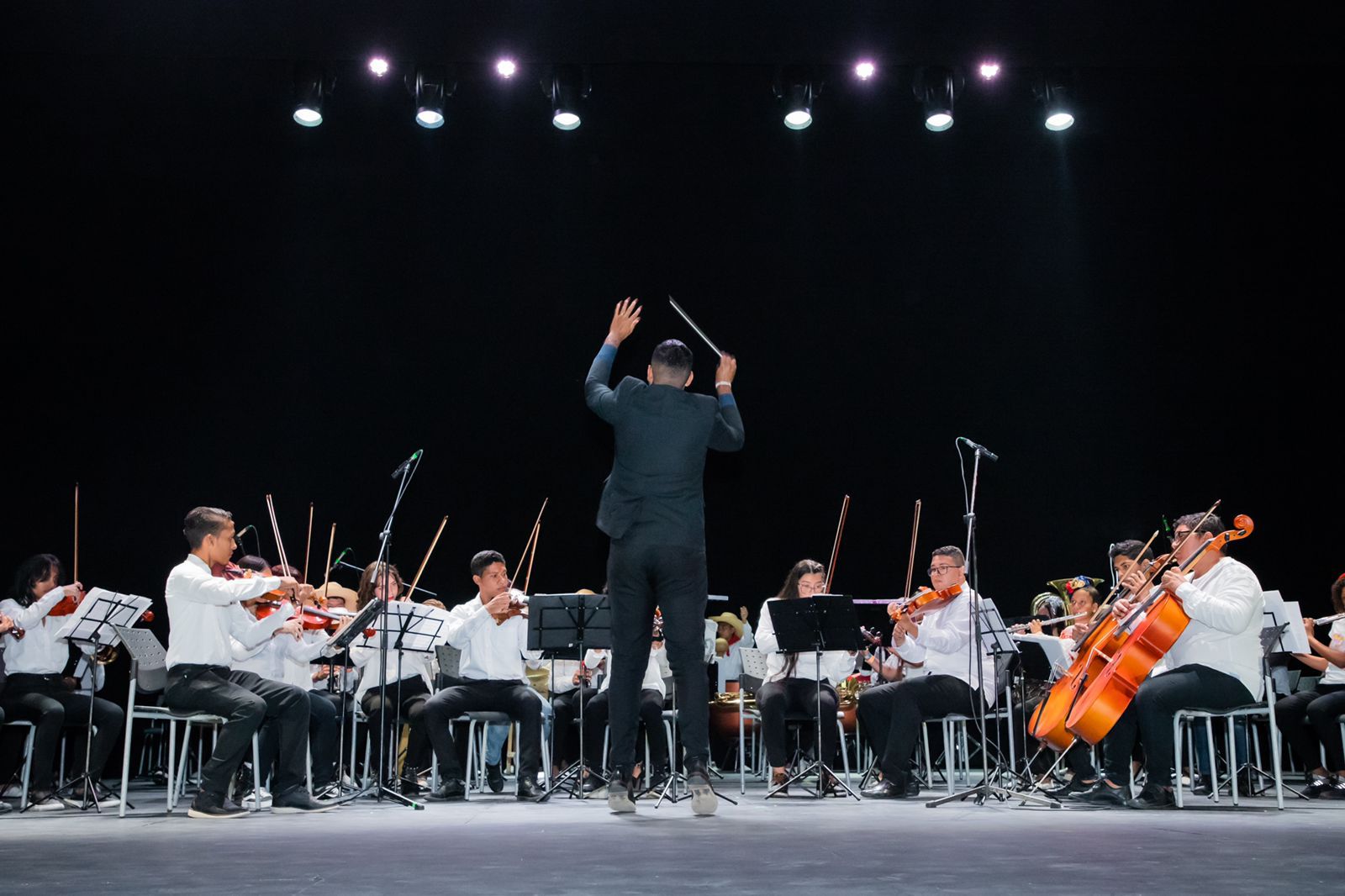 Más de 500 espectadores disfrutaron del Primer Encuentro de Orquestas Sinfónicas Distritales