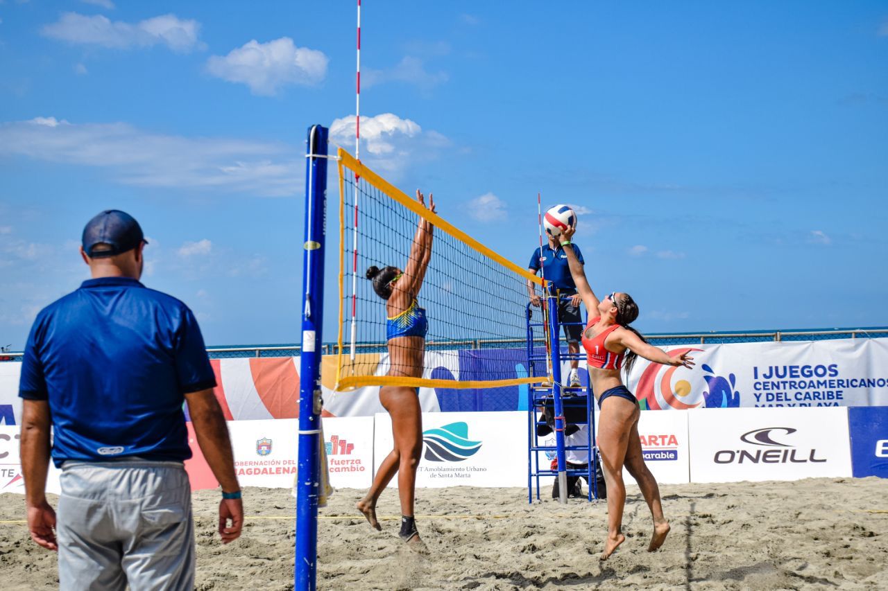 Mañana se juegan los octavos de final de voleibol playa