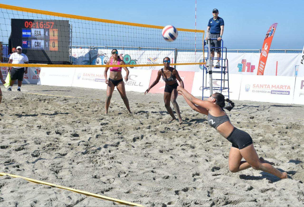 Listos los semifinalistas de voleibol playa femenino y masculino