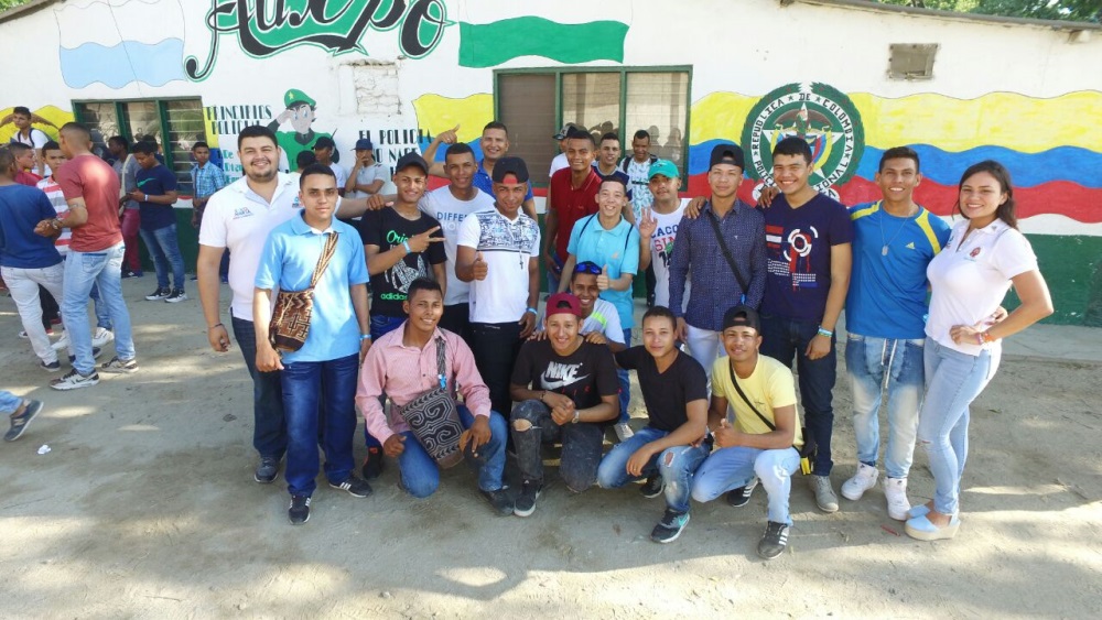 Auxiliares de Policía graduados conocen beneficios de ser voluntarios en los Bolivarianos