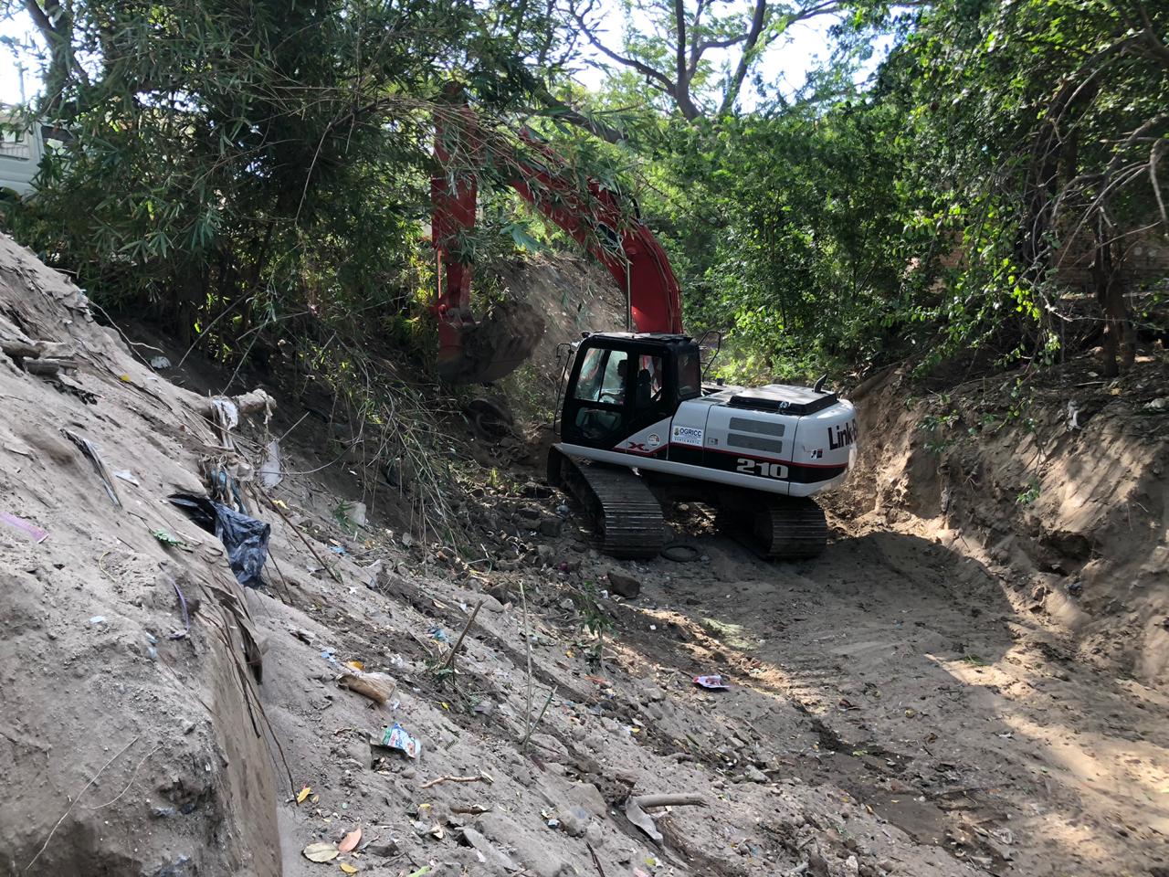 Ogricc inspeccionó labores de intervención mecánica en la quebrada Tamacá