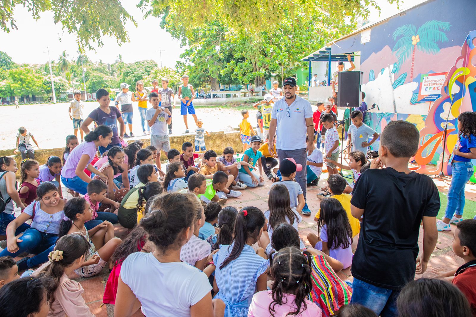 Guachaca se llenó de arte y cultura con las Galerías Populares de EFAC