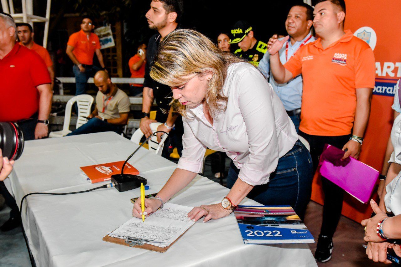 Alcaldesa Virna Johnson anunció obra de mejoramiento de la vía Bonda – El Curval